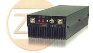 Zetagi B-1200 24 Volt 80 Ampere HF-Verstärker für das 10-Meter-Band