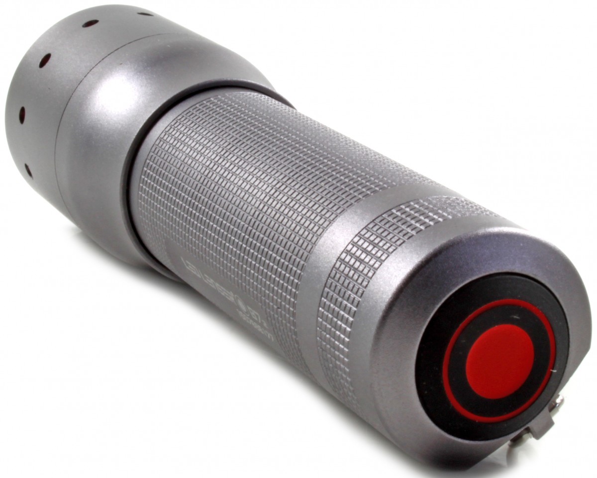 4 Batterien AAA+Fahrradhalter Zweibrüder Led-Lenser® B7.2 Taschenlampe Leuchte 